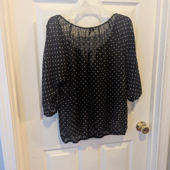 Maurices black and white polka dot top - L - Picture 1 of 5